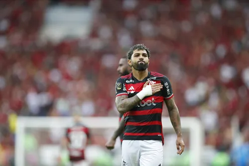 
				
					Copa do Brasil 2024: Flamengo domina jogo de ida e vence o Atlético-MG por 3 a 1 no Maracanã
				
				