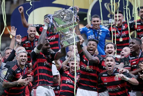 
				
					Copa do Brasil 2024: Flamengo vence o Atlético-MG novamente e é pentacampeão
				
				