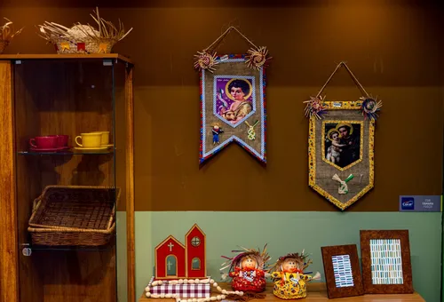 
				
					Decoração de festa junina: especialistas dão dicas para fazer ornamentação de São João
				
				