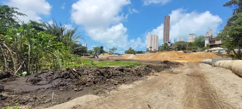 
				
					Denúncias de aterro e desmatamento no Rio Timbó geram ações legais e fiscalização
				
				