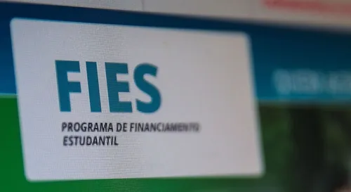 
				
					Fies 2025: inscrições para o 2º semestre começam nesta segunda-feira (14)
				
				
