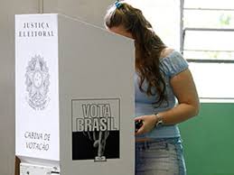 
				
					Eleições 2024: aberto prazo para transferência temporária de local de votação
				
				