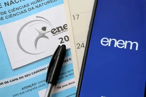 
				
					Edital do Enem 2025 é divulgado; confira datas e mudanças
				
				