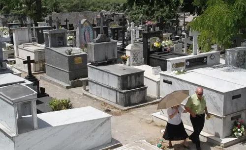 
				
					Feriado de Finados: o que abre e o que fecha em João Pessoa
				
				