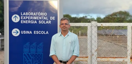 
				
					Fomento em energias renováveis gera impactos sociais na Paraíba, afirma ex-diretor da Aneel
				
				