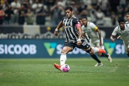 
				
					Sem marcar há 5 jogos, Hulk iguala pior sequência sem gols na temporada pelo Atlético-MG
				
				