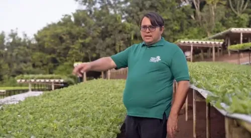 
				
					Justiça condena casal de sócios e diretor de empresa por 'golpe do tomate' na Paraíba
				
				