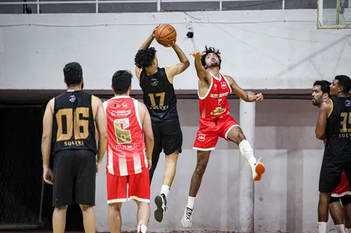 
				
					Liga Paraibana de Basquete realiza semifinais neste fim de semana
				
				