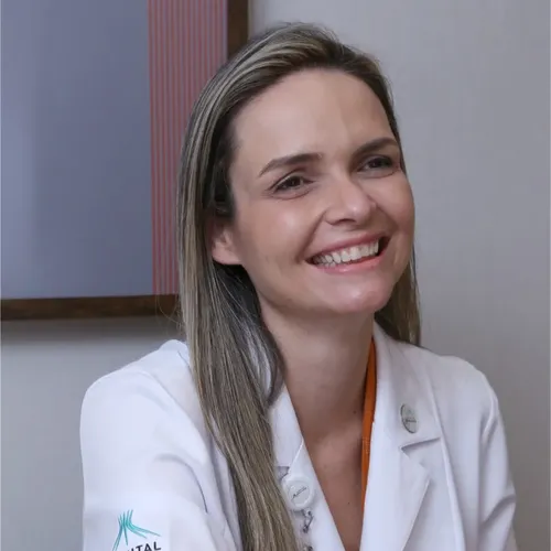 
				
					Médica paraibana se destaca no cuidado com a saúde de Lula
				
				