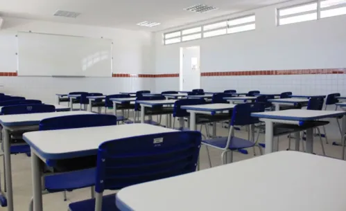 
				
					Mais da metade das escolas públicas da Paraíba não é climatizada; veja outros dados
				
				
