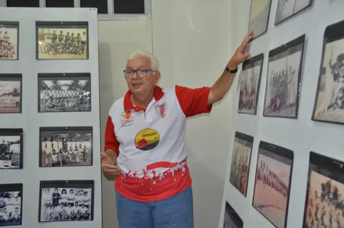 
				
					Museu do Futebol de Cajazeiras é instalado com 942 peças raras
				
				