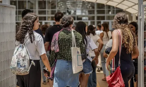 
				
					Novo ensino médio: entenda mudanças caso proposta seja sancionada
				
				