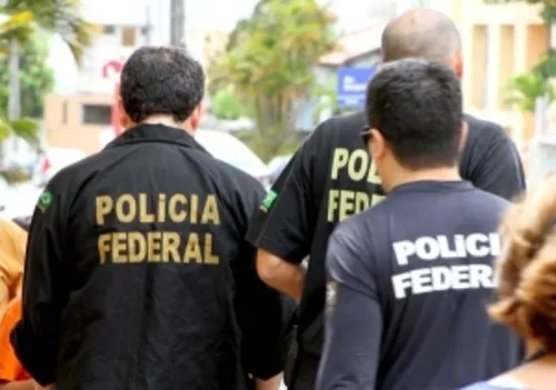 
				
					Polícia Federal faz operação para combater relação de Orcrims com eleição em João Pessoa
				
				