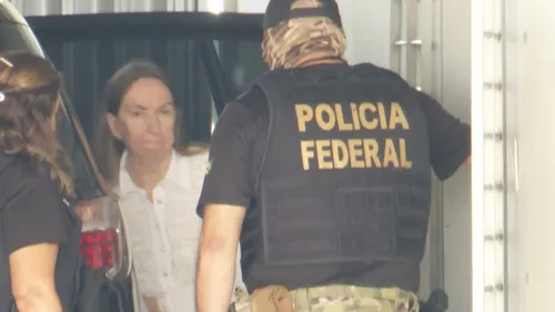  Polícia Federal prende Lauremília Lucena, primeira-dama de João Pessoa 