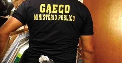 
				
					Operação do Gaeco mira 'esquema' envolvendo defensor público da Paraíba
				
				