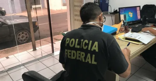 
				
					Operação da Polícia Federal mira grupo que usou padaria para construir posto de saúde na PB
				
				