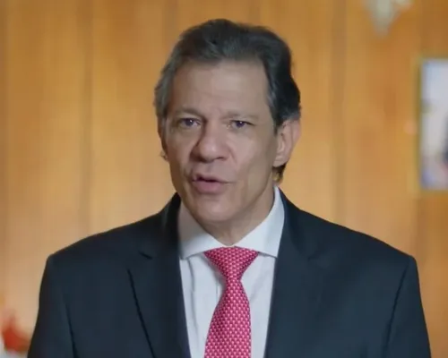 
				
					Opinião: O embrulhado pacote de Fernando Haddad, mais Fernando do que Haddad
				
				