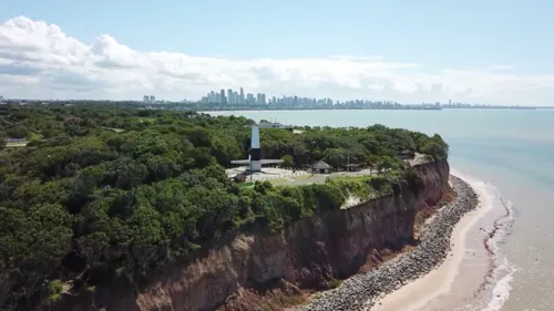 
				
					A João Pessoa que as ruas contam: série de reportagens estreia com homenagem a locais históricos
				
				