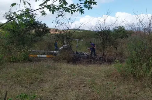 
				
					Paraibano Deca do Atacadão é um dos donos de helicóptero que caiu em Caruaru, diz Anac
				
				