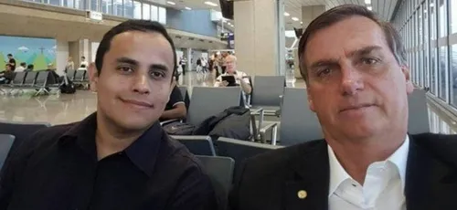 
				
					Paraibano Tércio Arnaud, ex-assessor de Bolsonaro, depõe à PF nesta quinta
				
				