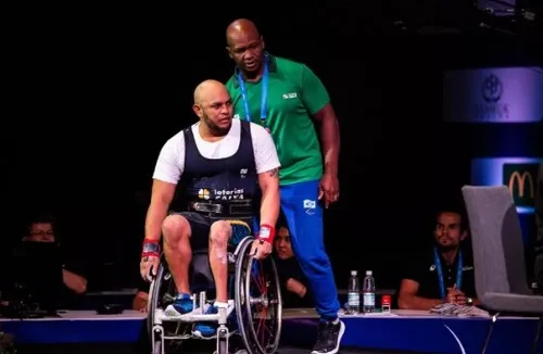 
				
					Paralimpíadas de Paris 2024: Ailton de Andrade vai para sua 2ª paralimpíada no halterofilismo
				
				