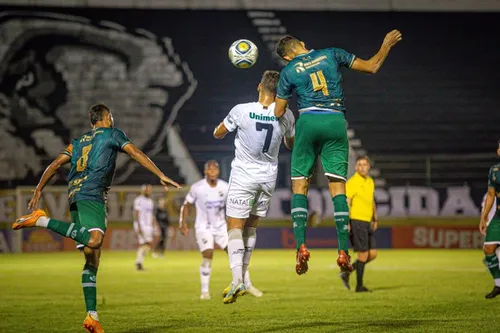 
				
					Perto do fim do semestre, veja as mudanças nos times titulares de Botafogo-PB, Treze e Sousa
				
				