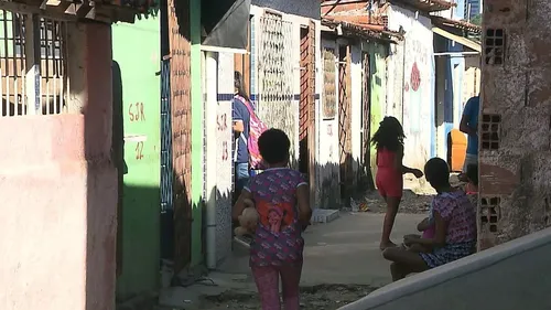 
				
					Cerca de 194 mil paraibanos estão em situação de extrema pobreza; menor número da série histórica
				
				