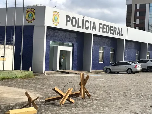 
				
					Inscrições no concurso da Polícia Federal para a área administrativa terminam hoje
				
				