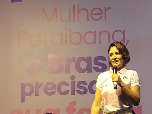 
				
					Quaest aponta Michelle como favorita para herdar votos de Bolsonaro no Nordeste
				
				