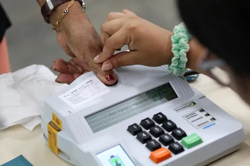 
				
					Quaest:  26% dos eleitores de João Pessoa não estão interessados nas eleições
				
				