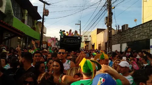 
				
					Quando vai ser o Carnaval de 2025?
				
				