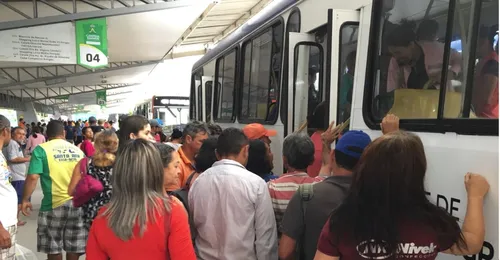 
				
					Saiba como utilizar ônibus gratuito em João Pessoa e Campina Grande no 2º turno das eleições
				
				