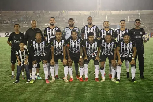 
				
					Santa Cruz x Treze: relembre cinco jogos históricos do Galo contra a Cobra Coral
				
				