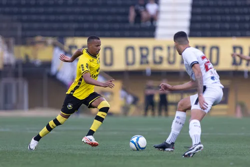 
				
					São Bernardo x Botafogo-PB pela Série C 2024: Belo perde por 1 a 0 e se complica no quadrangular
				
				