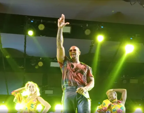 
				
					Festa da Laranja 2025: programação tem Léo Santana e mais
				
				