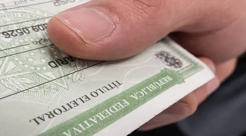 
				
					Mais de 71 mil paraibanos podem ter títulos eleitorais cancelados; entenda o motivo
				
				