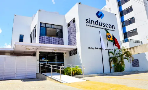 
				
					Sinduscon -JP completa 45 anos e realiza evento sobre momento da construção civil
				
				