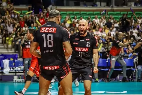 
				
					Thiaguinho renova com o Sesi-Bauru para temporada 2024/2025 do vôlei
				
				