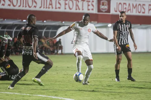 
				
					Tombense x Botafogo-PB pela Série C 2024: em noite de Wallace, Belo vence por 2 a 1 e lidera
				
				