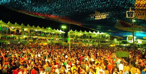 
				
					São João 2025 de Monteiro: shows em praça de eventos começa nesta terça (24)
				
				