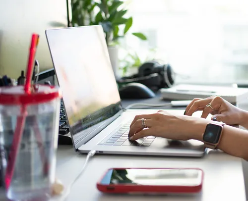 
				
					Maioria dos empregados na Paraíba trabalha nos próprios empreendimentos, diz IBGE
				
				