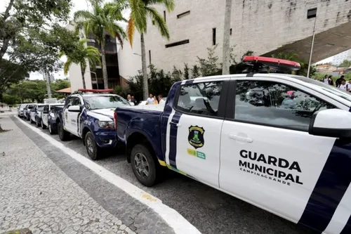 
				
					Vereadores aprovam PL que garante armamento e cota de gênero para a Guarda Municipal de Campina
				
				