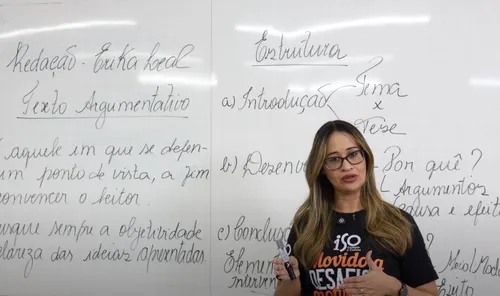 
				
					Videoaula de redação explica estrutura e como fazer planejamento na prova
				
				