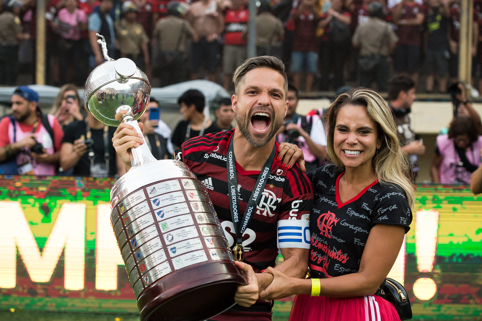 
				
					Diego Ribas na Paraíba: ex-jogador do Flamengo vai ministrar palestra em João Pessoa
				
				