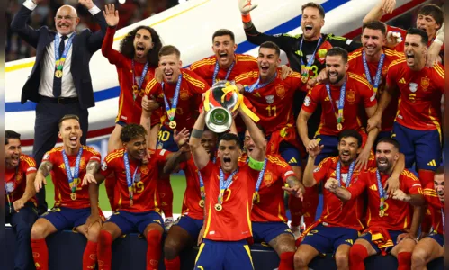 
				
					Eurocopa 2024: Espanha vence a Inglaterra e fatura o tetracampeonato
				
				