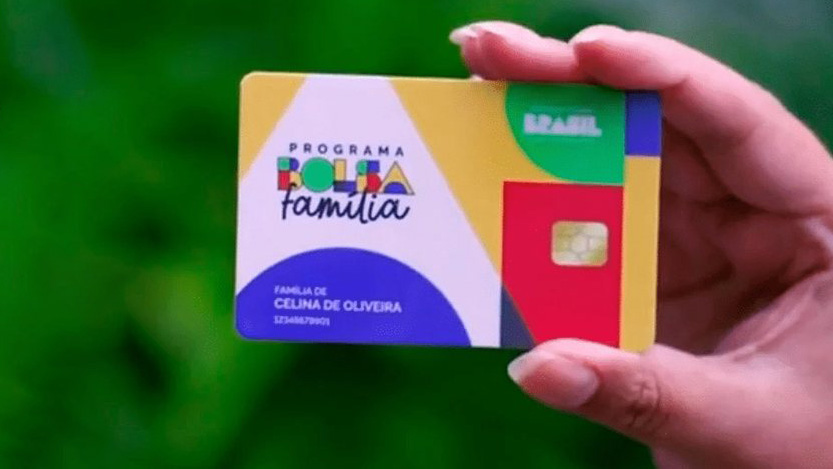 Valor do Bolsa Família começa a ser pago com reajuste a partir desta segunda (19)