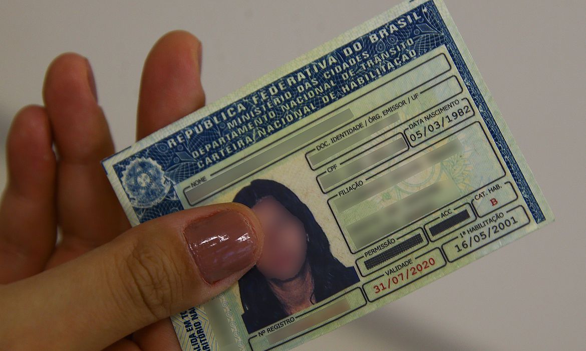 Paraíba emite mais de 55 mil CNHs em 2026, mais que o dobro de 2025