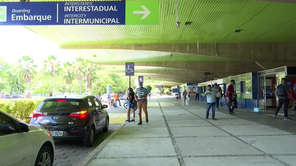 Mais de 21 mil pessoas devem passar pelas rodoviárias de João Pessoa e Campina Grande no feriadão