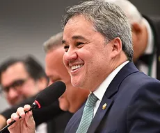 Senador Efraim Filho sofre acidente de trânsito em rodovia no Sertão da Paraíba