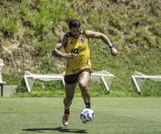 Hulk avalia desempenho pelo Atlético-MG em 2025: "Está bem longe do que eu imaginava"
